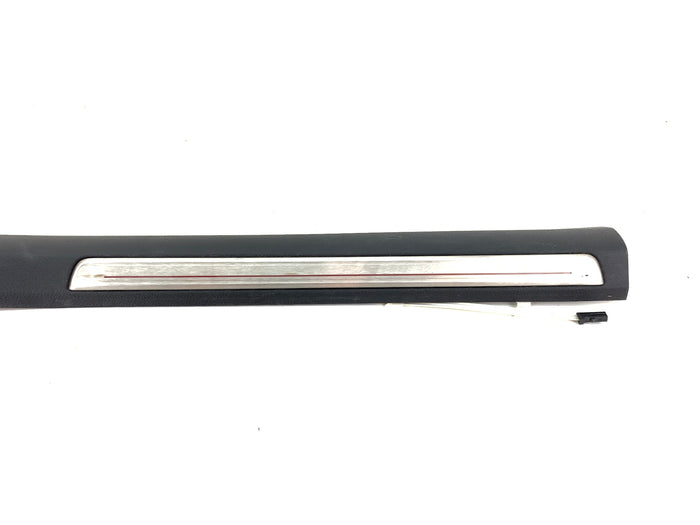 Volkswagen MK7/5G GTI Right/Passenger Side Illuminated Door Sill Trim 5GM853370