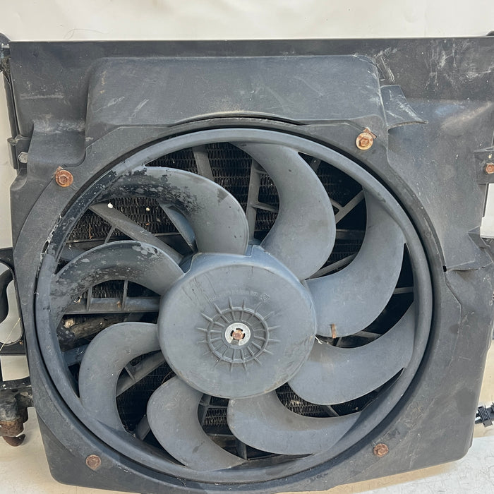 BMW Z3 Radiator Cooling Fan & AC Condenser 8391407