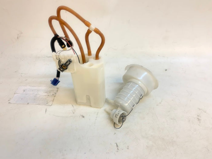 BMW E85 E86 Z4 M Roadster/M Coupe S54 Fuel Pump 7165328