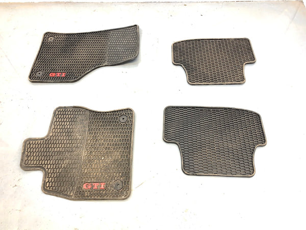 Volkswagen MK7/5G GTI Rubber/Winter Floor Mat Set 5G1061550