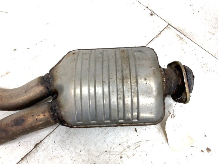 BMW E82 E88 135i N55 Exhaust Mid Section Center Muffler 18307599743