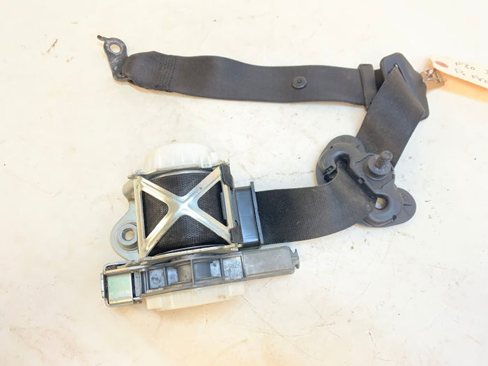 BMW F30 F31 F34 F36 F80 320i 328d 328i 335i Right/Passenger Side Front Seatbelt 7272476