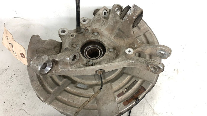 BMW F80 M3/F82 F83 M4/F87 M2 Left/Driver Side Rear Hub/Knuckle/Wheel Carrier 2284881/33302284795