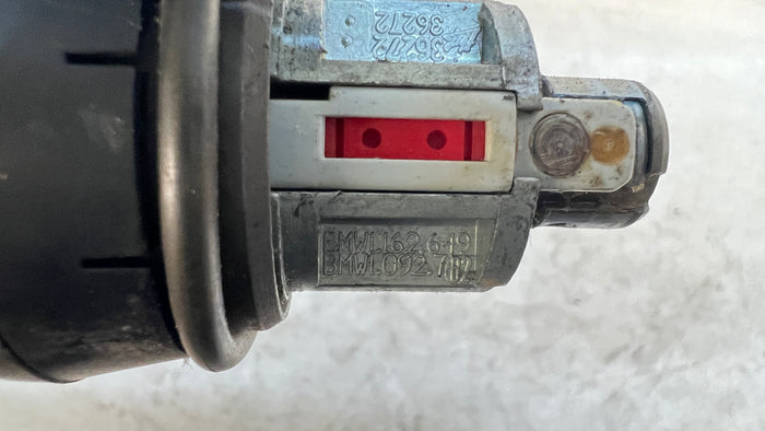 BMW Z3 Ignition Cylinder & Key 1162649