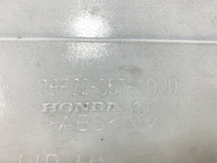 2004-2005 Honda EP3 Civic SiR Rear Tailgate Spoiler Taffeta White 08F02-S5T-1000