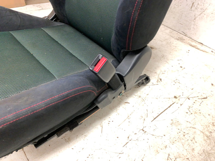 2002-2005 Honda EP3 Civic SiR Front Seats