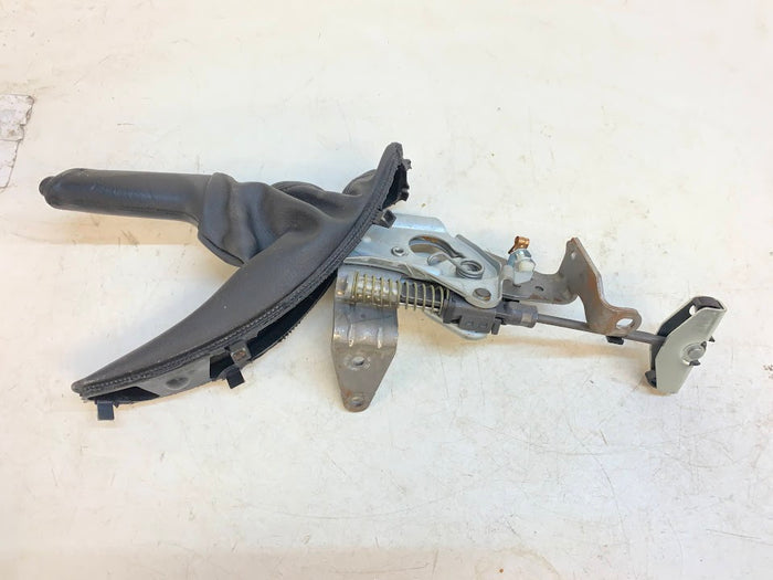 BMW F30 F31 F32 F33 F34 F36 3 & 4 Series Black Leather Parking Brake Handle & Boot 9235425