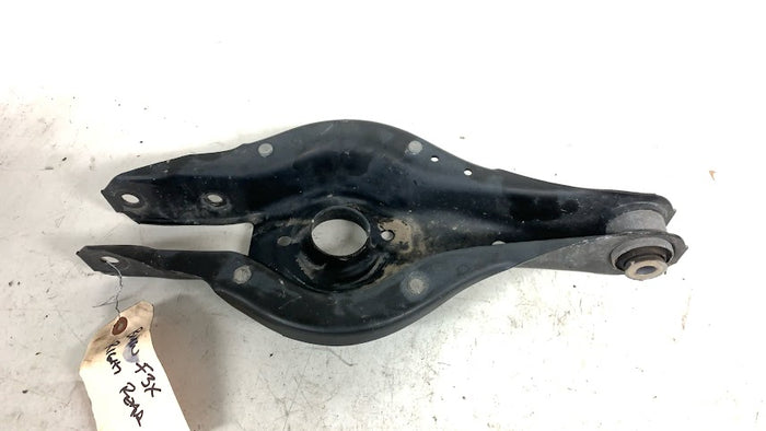 BMW F30 F31 F32 F33 F34 F36 3 & 4 Series Left/Right Rear Spring Perch Control Arm 6867540