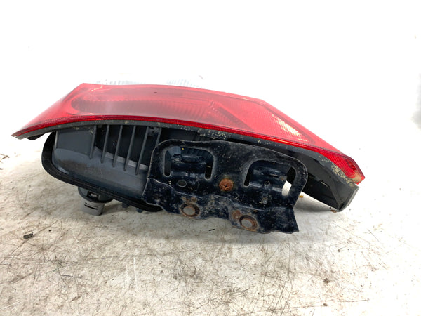 2004-2005 Honda EP3 Civic SiR Right/Passenger Side Tail Light