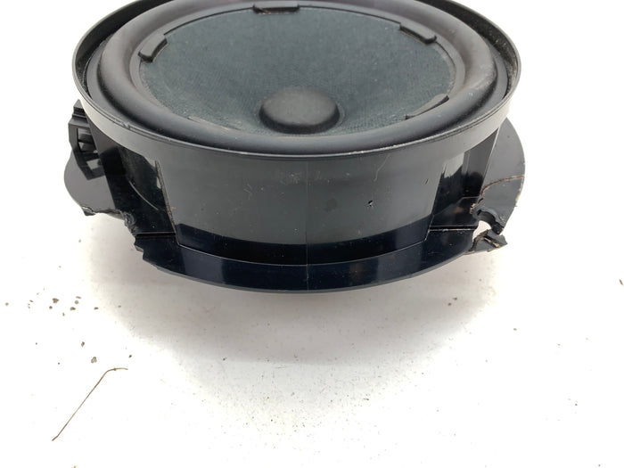 Volkswagen MK7/5G GTI Left/Right Front Door Speaker 5G0035453J *DAMAGED*