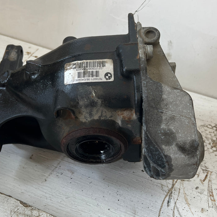 BMW F30 F31 F32 F33 F34 F36 330iX 430iX AWD Automatic Transmission Rear Differential 2.81 7616971