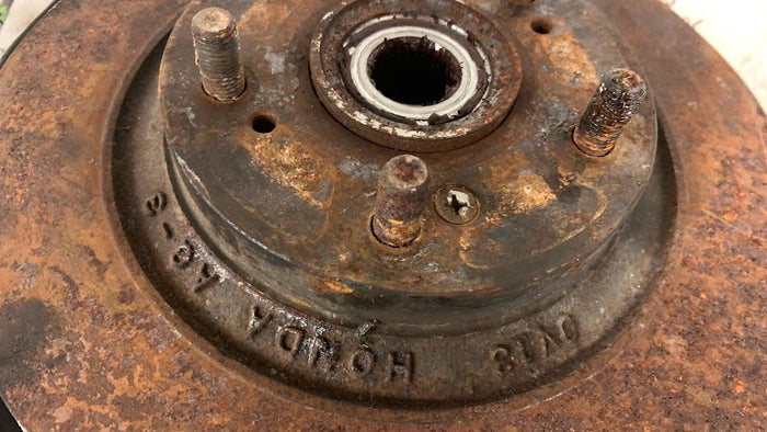 Honda AP1 S2000 Rear Left Knuckle Hub Spindle 52215-S2A-000