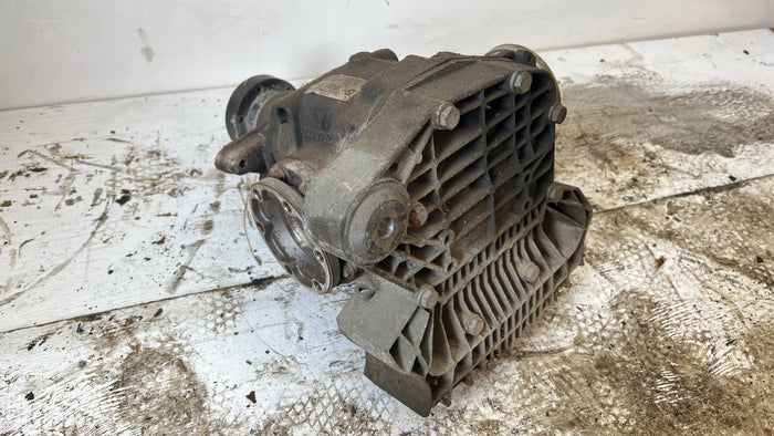 BMW E60 E61 M5 E64 E64 M6 Manual/SMG Differential 3.62 2284030 *DAMAGED*