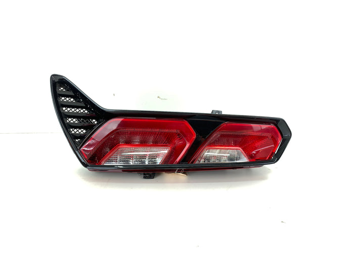 Chevrolet C7 Corvette Right/Passenger Side Tail Light W/Black Trim 23170470/23267648