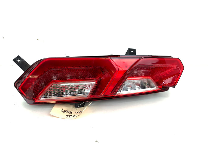 Chevrolet C7 Corvette Right/Passenger Side Tail Light W/Black Trim 23170470/23267648