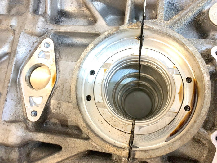 Subaru WRX STI EJ257 2.5L Turbo Engine Block Set 11008AA950/11008AB100