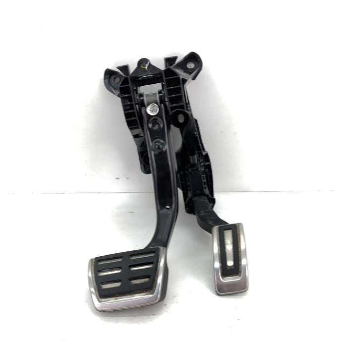 Volkswagen MK7/5G GTI DSG Throttle & Brake Pedals 5QM723503/5QM723058L