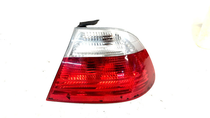 BMW E46 M3 330CI 328ci 325ci 323ci Coupe Rear Right Outer Tail Light Clear 8383826 *Damage*
