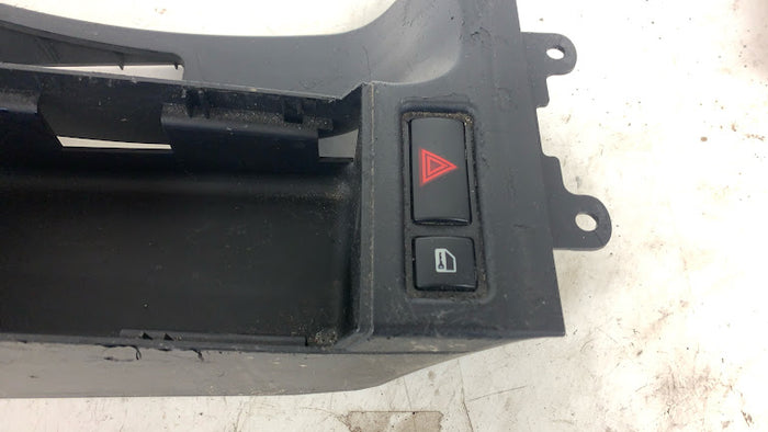 BMW E46 330ci 328ci 325ci 323ci 320i M3 Coupe/Sedan/Wagon Black Center Console 58218305