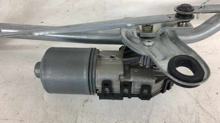 BMW E46 330ci M3 328ci 325ci 323ci 320i Windshield Wiper Linkage & Motor 6914577