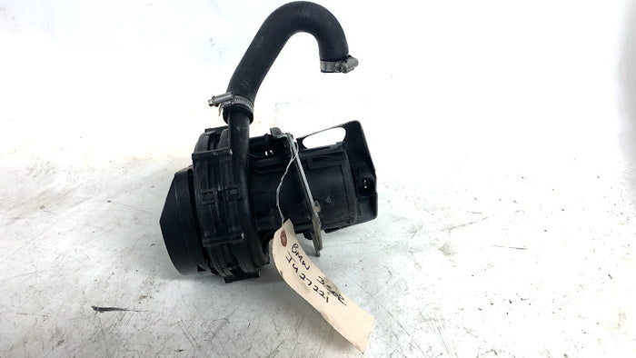 BMW E46 330ci 330i 330xi M54B30 Engine Secondary Air Pump/SAP Assembly 1715293