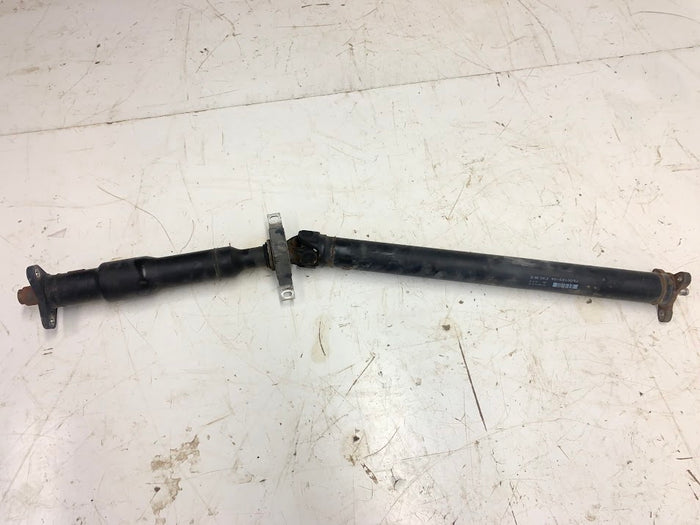 BMW F30 F31 328xi 320xi All-Wheel Drive/AWD Automatic Transmission Rear Driveshaft 7600185