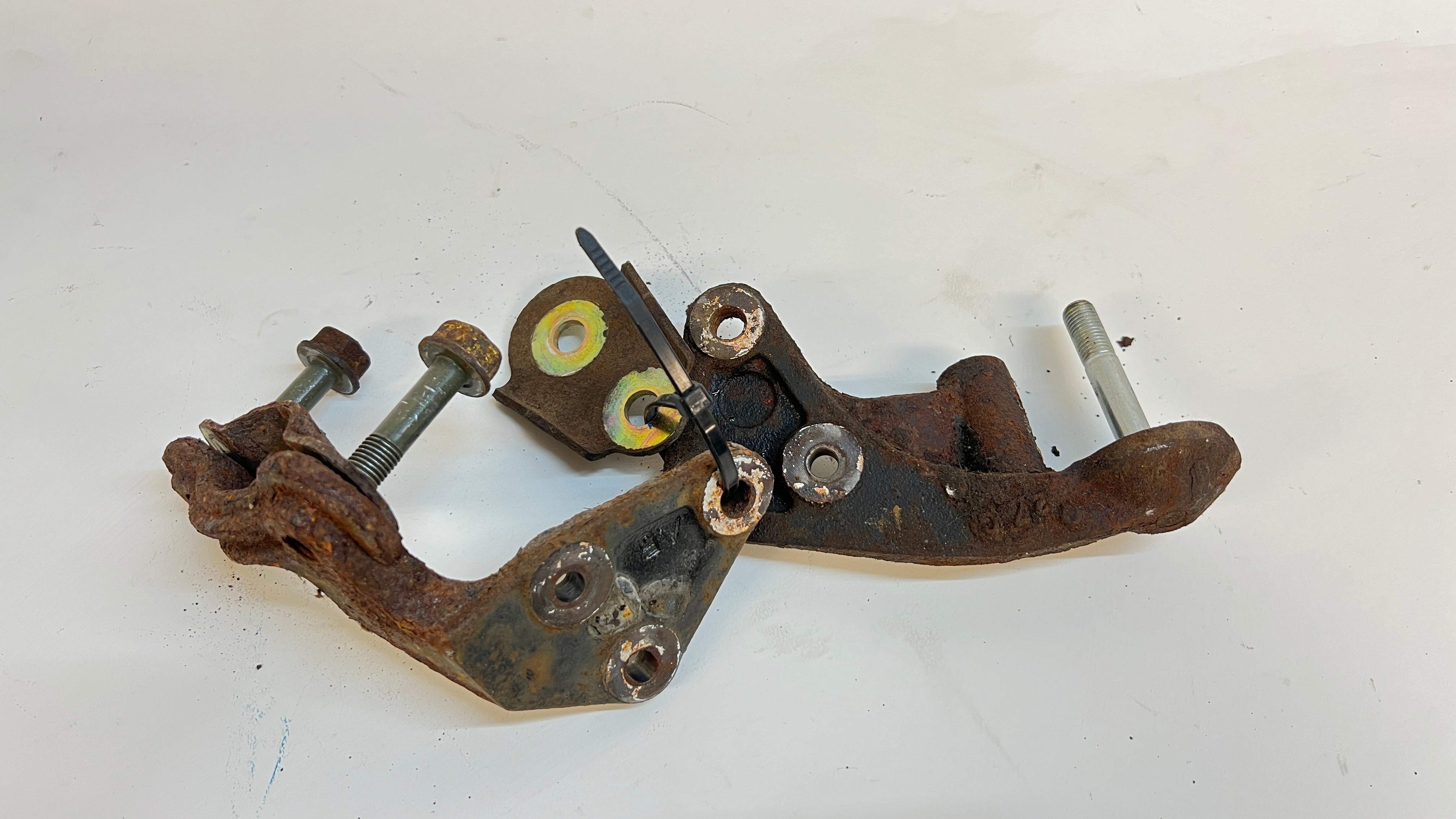 Steering Rack Bracket Base Honda EP3 Civic SiR Steering Rack Mount Brackets – Proper Parts Co