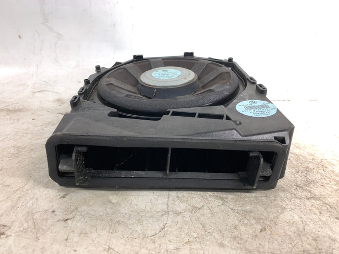 BMW E90 E91 E92 E93 3 Series Right/Passenger Side Hifi Subwoofer 6925334