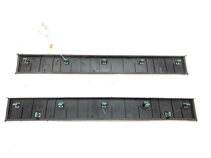 2015 Chevrolet Corvette C7 Door Sill Scuff Entry Trim Pair Set 22789326