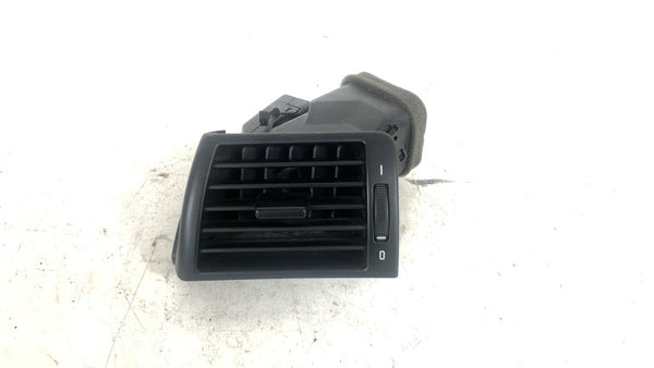 BMW E46 330ci M3 328ci 325ci 323ci 320i Left/Driver Side Dashboard Air Vent 8361897