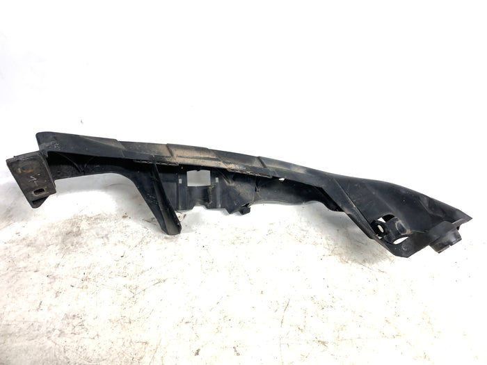 BMW E92 E93 335i 328i Pre-LCI Passenger Side/Right Headlight Bracket 7154724