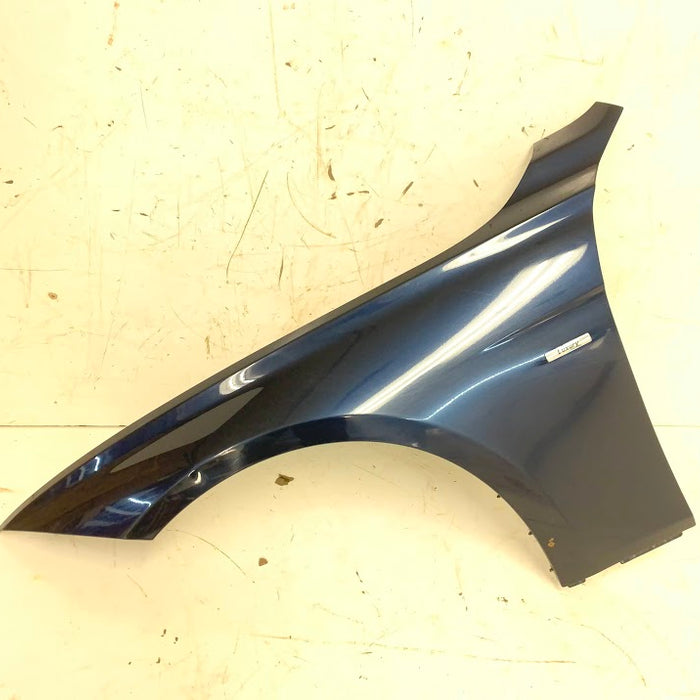 BMW F30/F31 3 Series Left/Driver Side Fender Imperial Blue Metallic (A89) *DAMAGED*