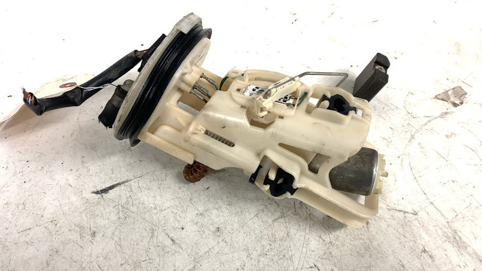 BMW E46 330ci 328ci 325ci 323ci 320i Walbro Low Pressure Fuel Pump Delivery Unit/LPFP 5421306/16146766942