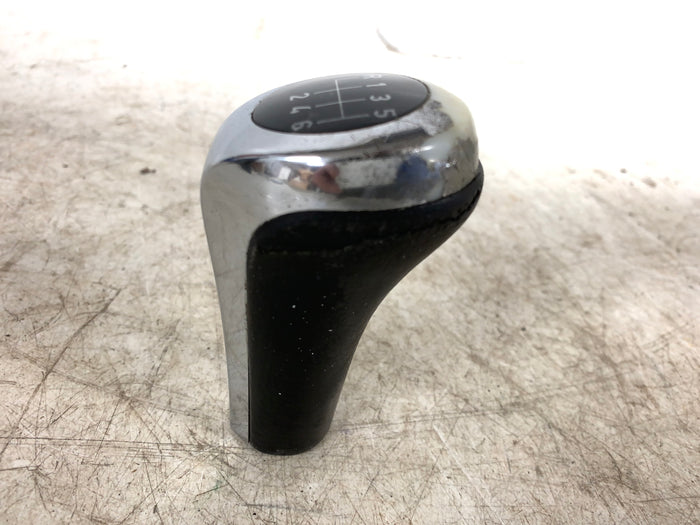 BMW E90 E91 E92 E93 3 Series Manual Transmission Chrome Shift Knob 25117566267 *DAMAGED*