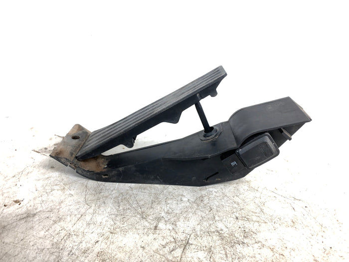 BMW E90 E91 E92 E93 3 Series Manual Transmission Accelerator/Gas/Throttle Pedal 6772646