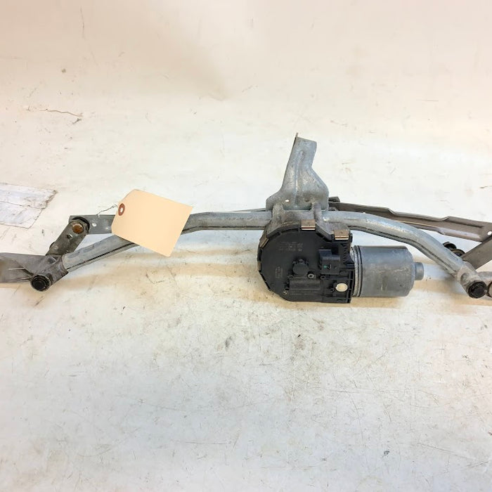 BMW F10 5 Series Windshield Wiper Linkage & Motor 7306266/7308771