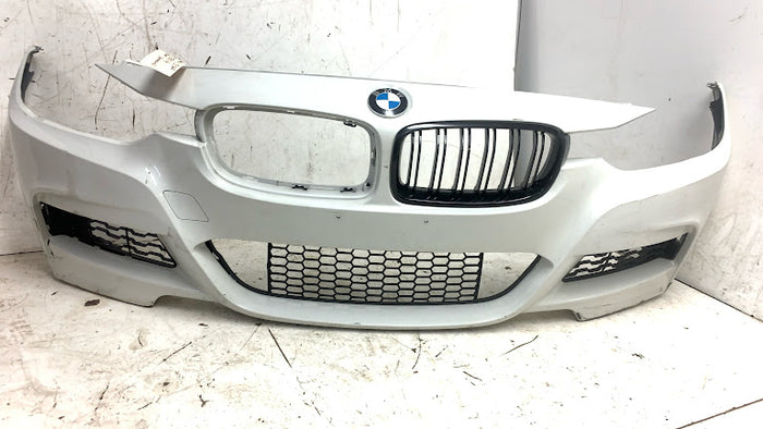 BMW F30 F31 3 Series M Sport Front Bumper Alpine White 3 (300) *DAMAGED*