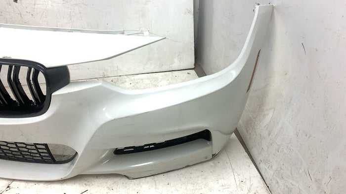 BMW F30 F31 3 Series M Sport Front Bumper Alpine White 3 (300) *DAMAGED*