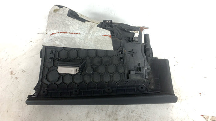 BMW F30 F31 F32 F33 F34 F36 3 & 4 Series Black Glove Box & Latch