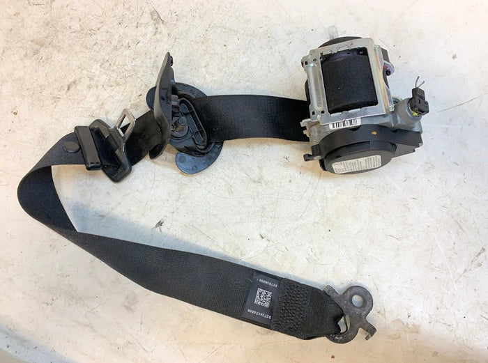 BMW F10 5 Series Right/Passenger Side Front Seatbelt 7241748