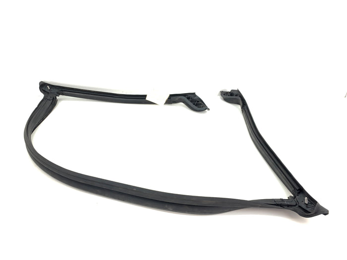 Chevrolet C7 Corvette Rear Targa Top Rubber Molding Weather Strip Trim 246649263