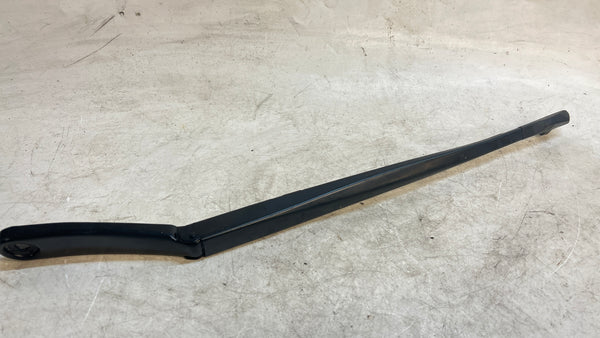 BMW F10 WINDSHIELD WIPER ARM RIGHT 61617203156