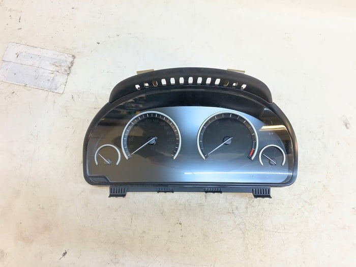 BMW F10 5 Series LCI 6WA Instrument/Gauge Cluster KPH W/O HUD 9328810
