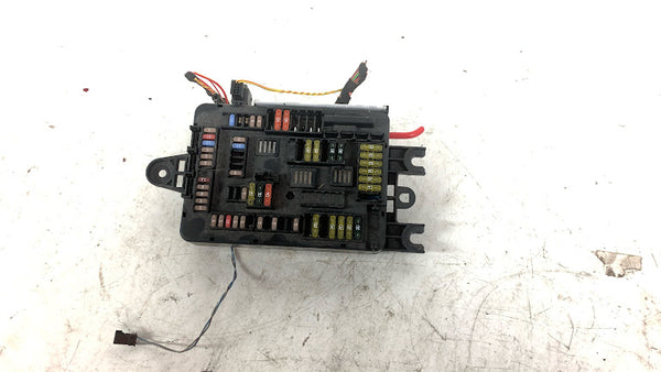 BMW F30 F32 F31 F33 F34 F36 3 & 4 Series Trunk Power Distribution Fuse Box 61149261110
