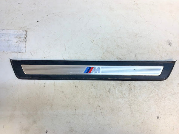 BMW F10 5 Series Right/Passenger Side Front M Sport Door Sill 8050054