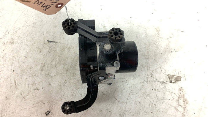 BMW F30 335xi ABS Pump 6860731/34516860730