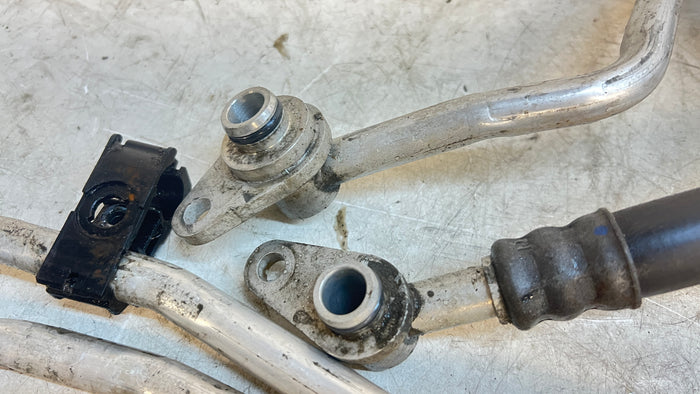 BMW F10 N55 AUTOMATIC TRANSMISSION COOLER LINES & THERMOSTAT 17227583183 / 17227583184 / 17227633778 / 17227604098 / 17227592723