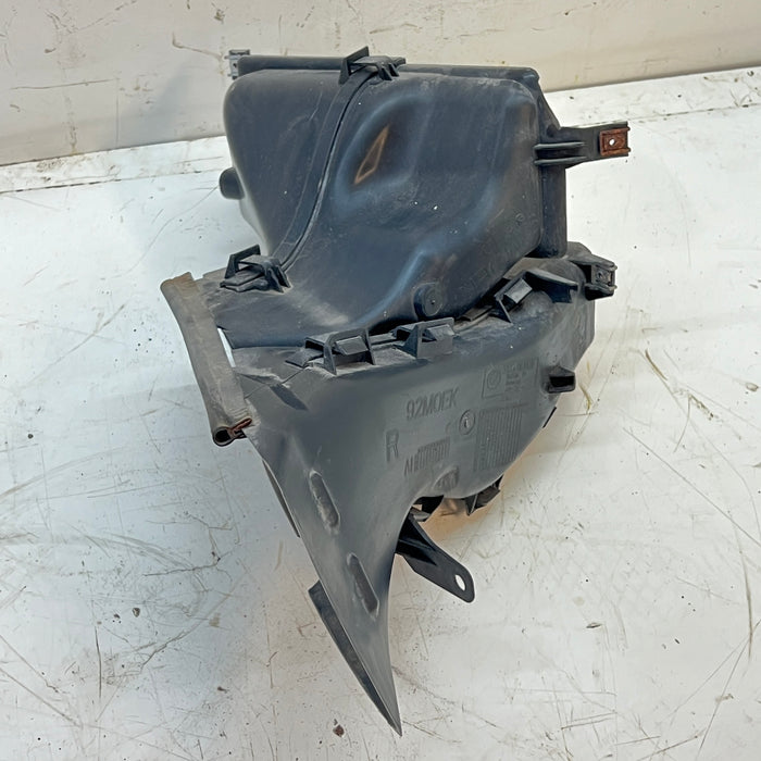 BMW E92 E93 335i 335xi Pre-LCI Right/Passenger Side Front Bumper Air Duct 51717161438