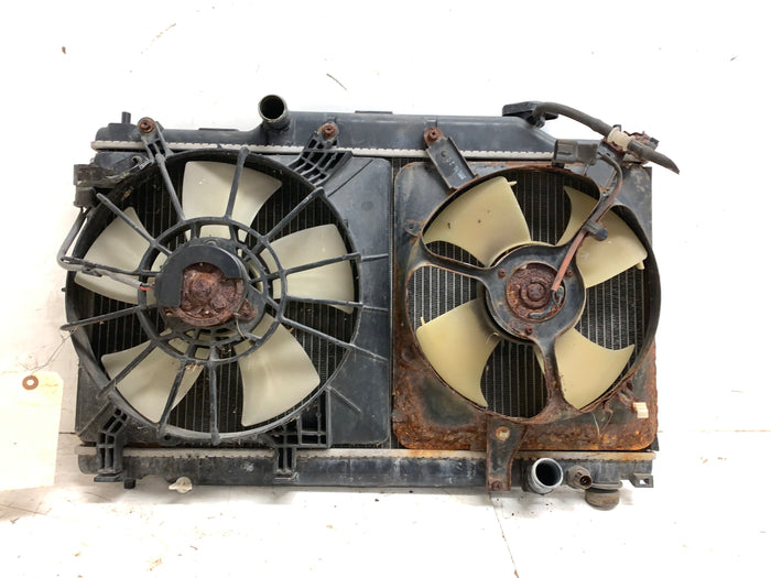 2004-2005 Honda EP3 Civic SiR Coolant Radiator & Fan 19010-PNF-003