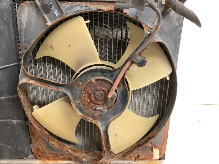 2004-2005 Honda EP3 Civic SiR Coolant Radiator & Fan 19010-PNF-003